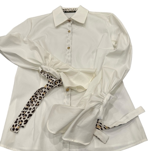 ROBERTO CAVALLI  white blouse with spotted trim, size 40 EU - Picture 8 of 8